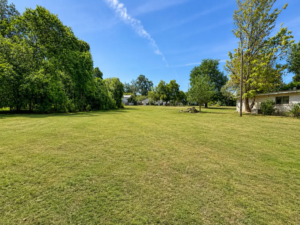 105 Navasota Lane Seguin, TX 78155