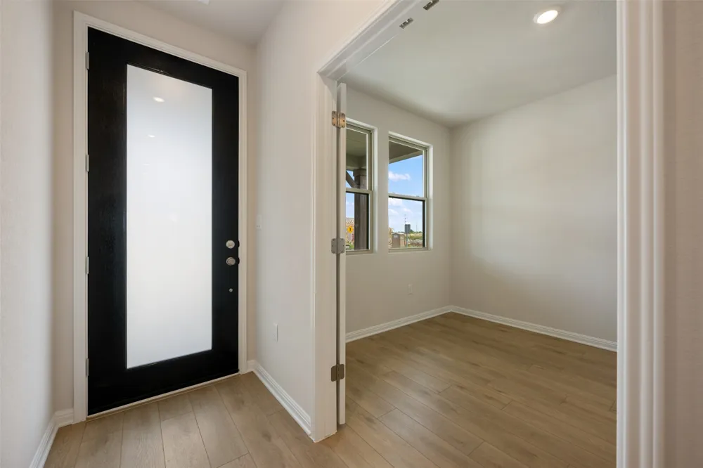 132 Arlington Park Loop Hutto, TX 78634