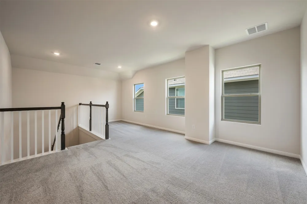 132 Arlington Park Loop Hutto, TX 78634