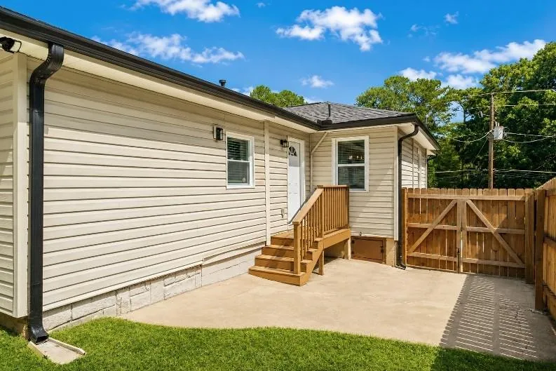 3240 Stratton Lane Scottdale, GA 30079