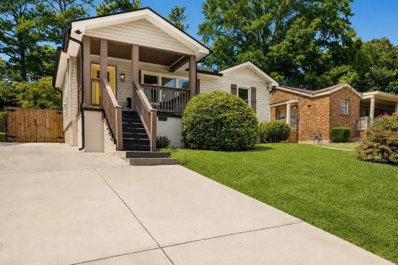 3240 Stratton Lane Scottdale, GA 30079