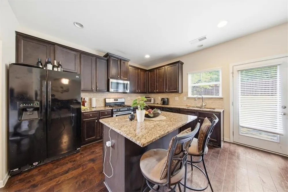 1126 Paramount Drive McDonough, GA 30253
