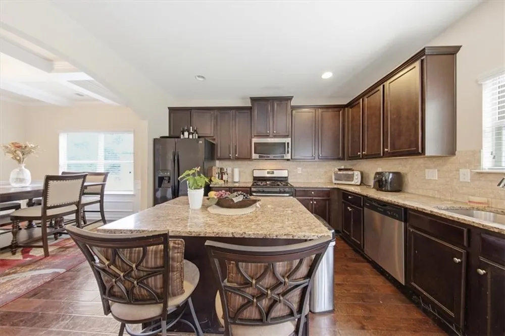 1126 Paramount Drive McDonough, GA 30253