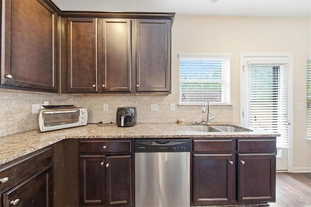 1126 Paramount Drive McDonough, GA 30253