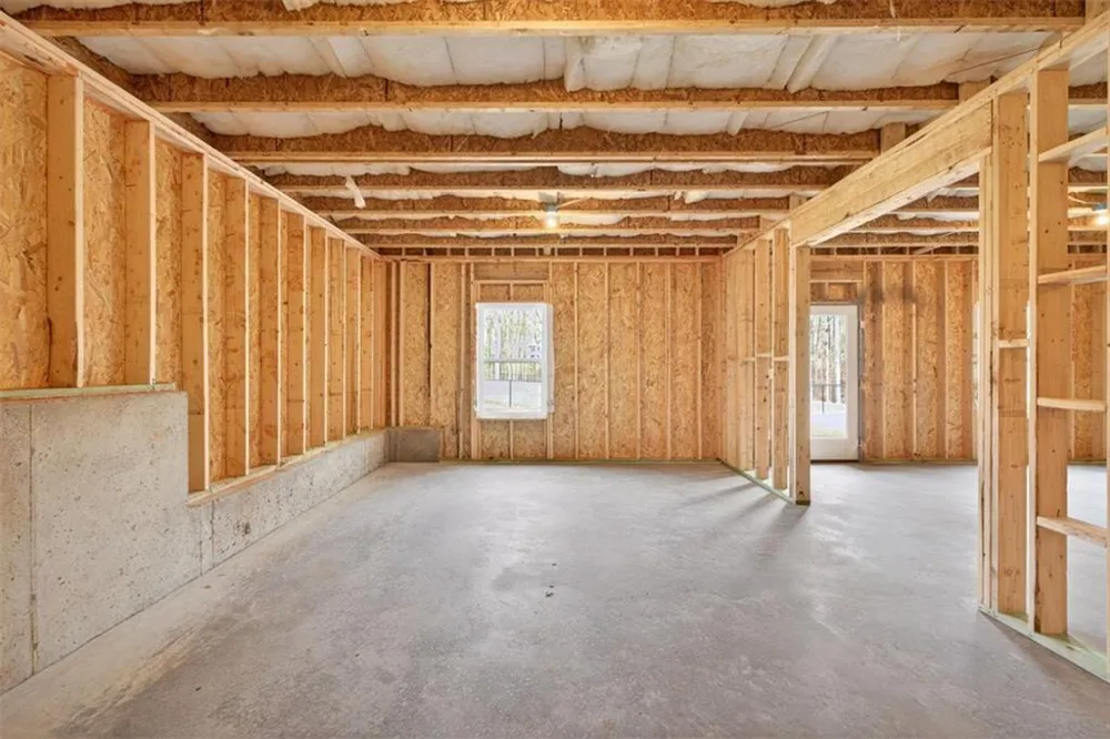 550 Grover Street Hoschton, GA 30548