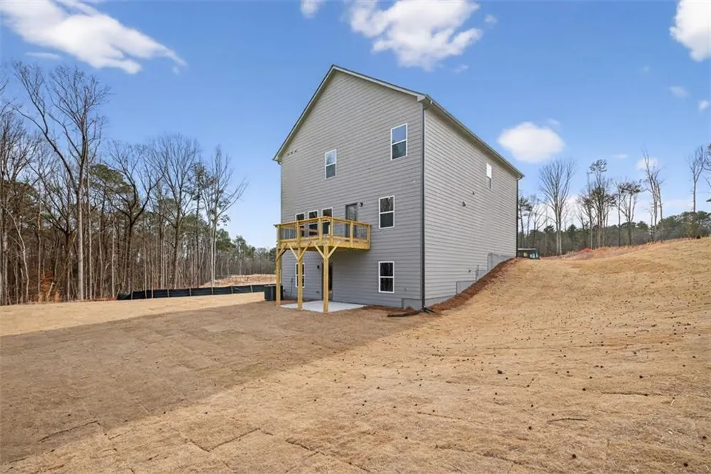 550 Grover Street Hoschton, GA 30548
