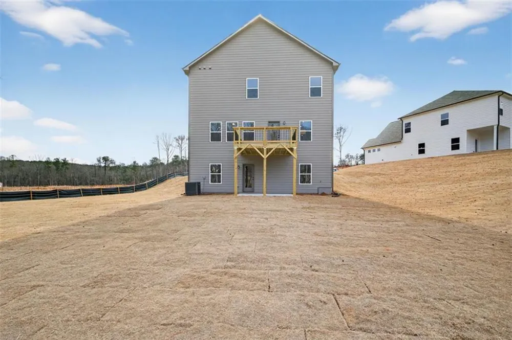 550 Grover Street Hoschton, GA 30548