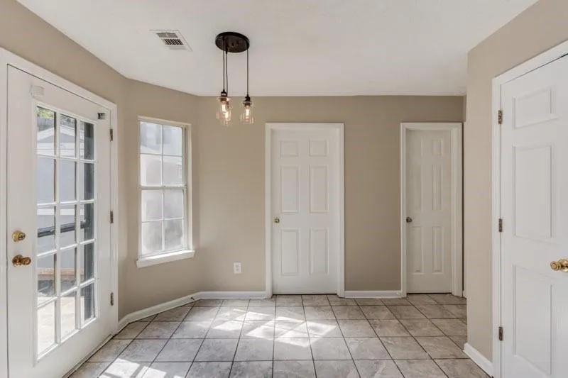 971 Sugar Oak Lane Lawrenceville, GA 30043