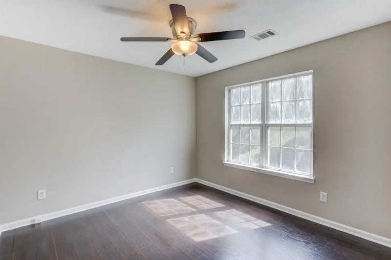 971 Sugar Oak Lane Lawrenceville, GA 30043