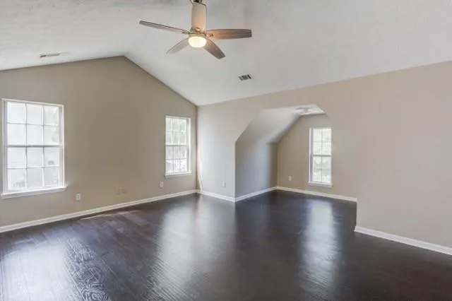 971 Sugar Oak Lane Lawrenceville, GA 30043
