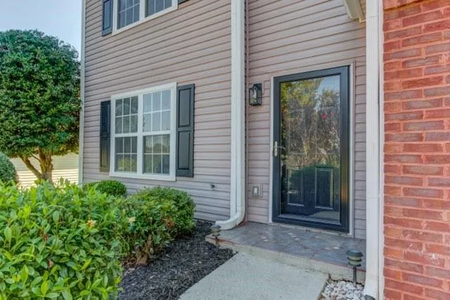 971 Sugar Oak Lane Lawrenceville, GA 30043