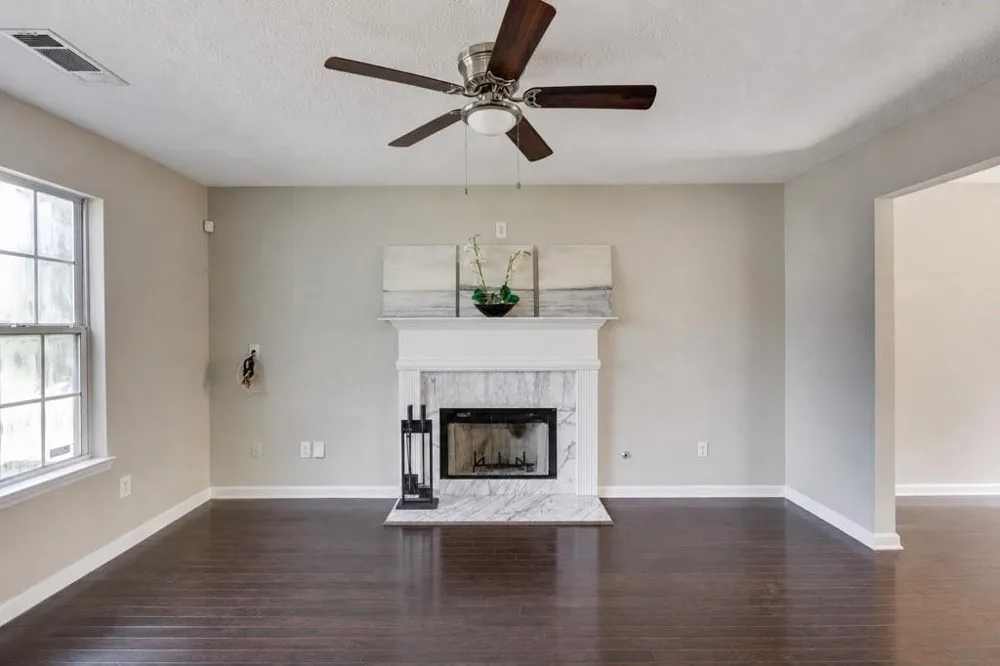 971 Sugar Oak Lane Lawrenceville, GA 30043