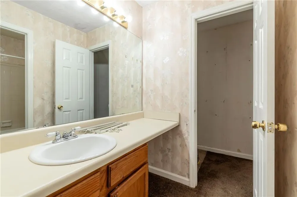 2250 Wellington Circle Lithonia, GA 30058
