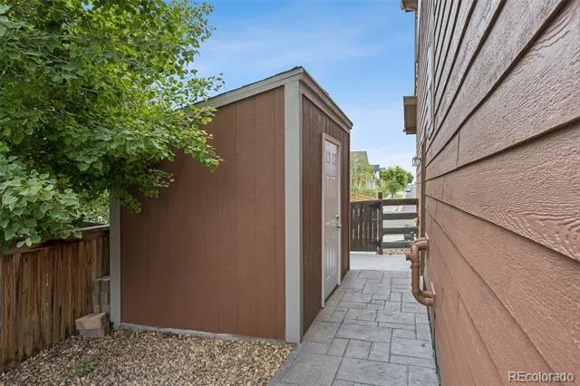 10201 Truckee Way Commerce City, CO 80022