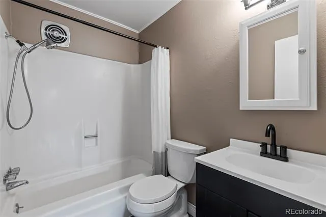 301 French Street #303 Breckenridge, CO 80424