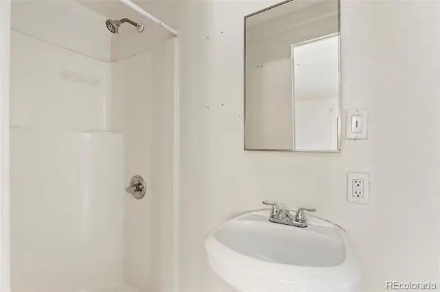 2918 W 2nd Avenue Denver, CO 80219