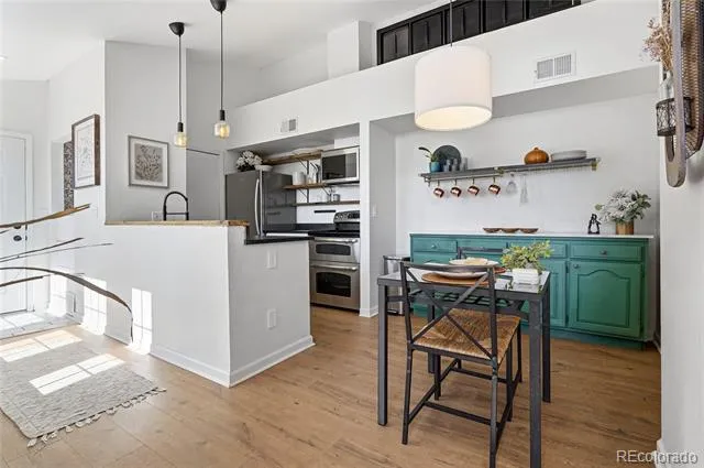 4760 S Wadsworth Boulevard #A304 Littleton, CO 80123