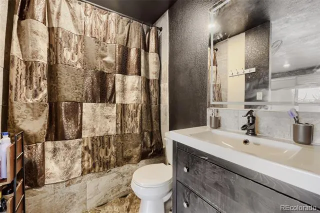 364 S Ironton Street #427 Aurora, CO 80012