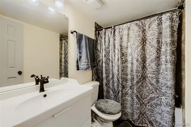 364 S Ironton Street #427 Aurora, CO 80012