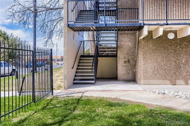 364 S Ironton Street #427 Aurora, CO 80012