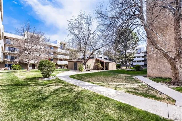 364 S Ironton Street #427 Aurora, CO 80012