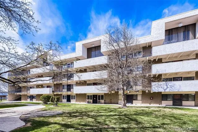 364 S Ironton Street #427 Aurora, CO 80012
