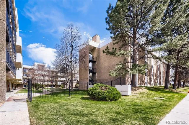 364 S Ironton Street #427 Aurora, CO 80012