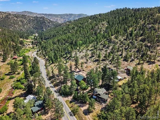 19 Pipers Canyon Rd Road Glen Haven, CO 80532