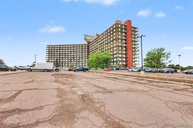 411 Lakewood Circle #A906 Colorado Springs, CO 80910
