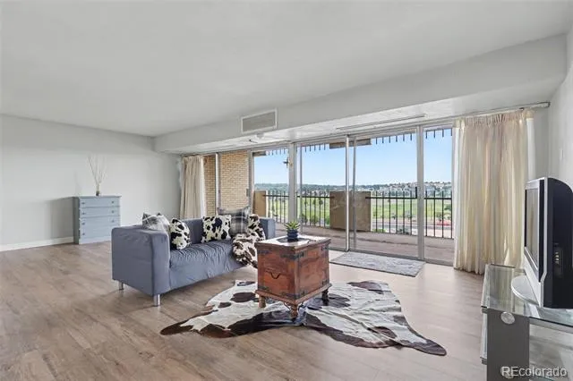 411 Lakewood Circle #A906 Colorado Springs, CO 80910