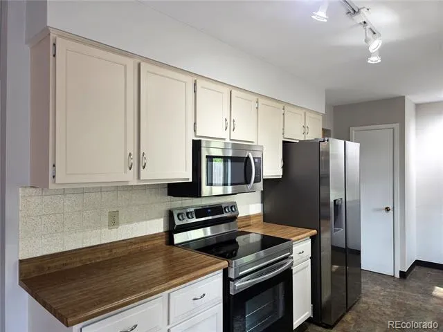 5915 Mercury Drive Fort Collins, CO 80525