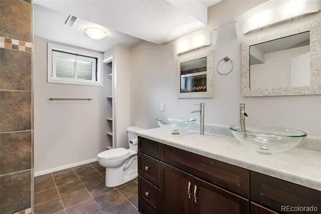5915 Mercury Drive Fort Collins, CO 80525