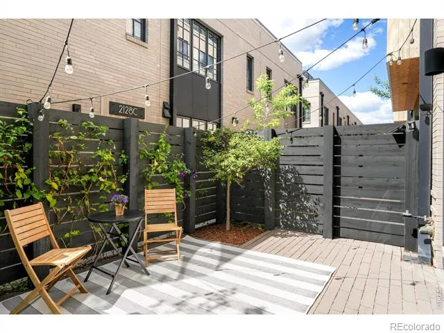 2126 Pearl Street #C Boulder, CO 80302