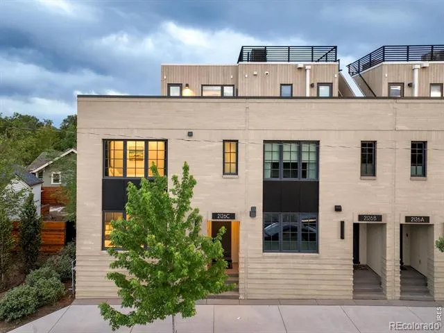 2126 Pearl Street #C Boulder, CO 80302