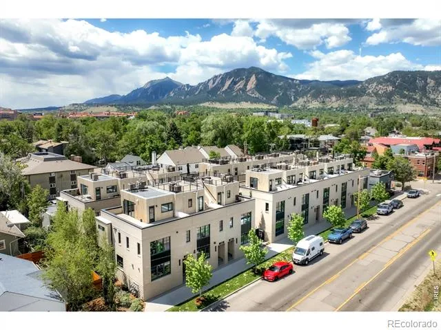 2126 Pearl Street #C Boulder, CO 80302