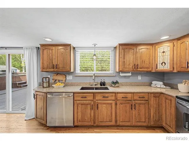8330 Garland Drive Arvada, CO 80005