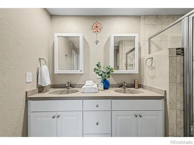 8330 Garland Drive Arvada, CO 80005