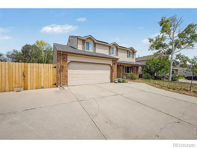 8330 Garland Drive Arvada, CO 80005