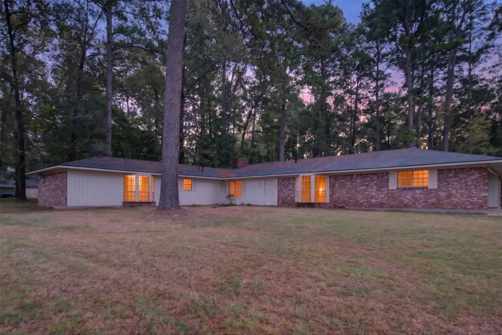 475 Jann Drive Shreveport, LA 71106