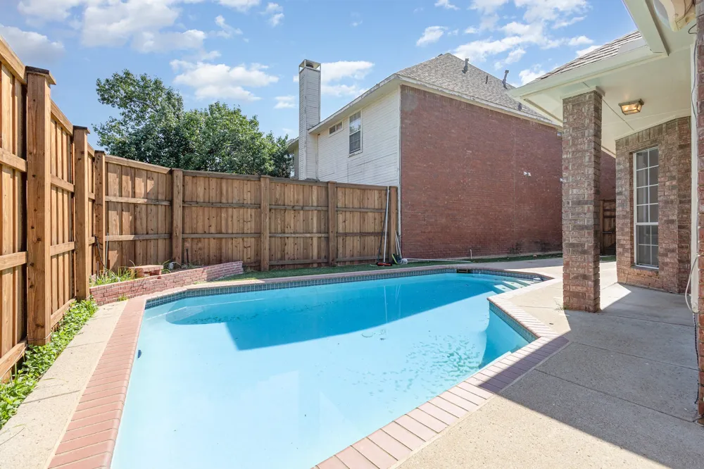 906 Beau Drive Coppell, TX 75019