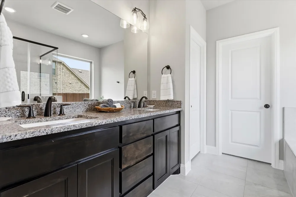 2106 Briarwood Drive Bridgeport, TX 76426