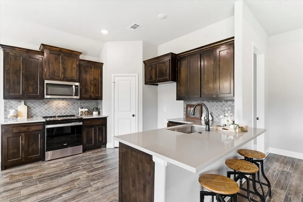 2106 Briarwood Drive Bridgeport, TX 76426