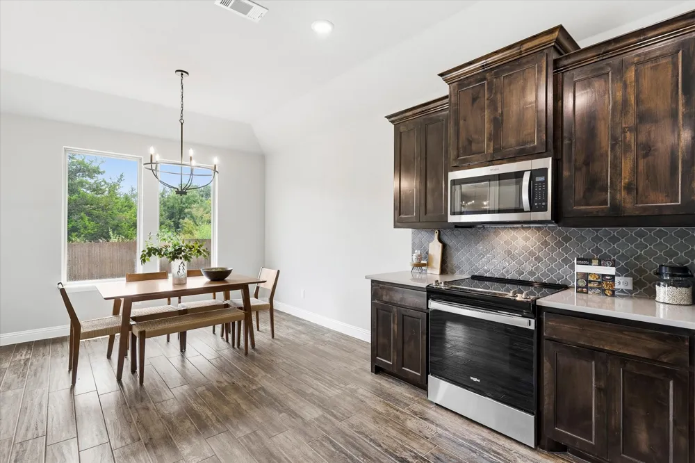 2106 Briarwood Drive Bridgeport, TX 76426