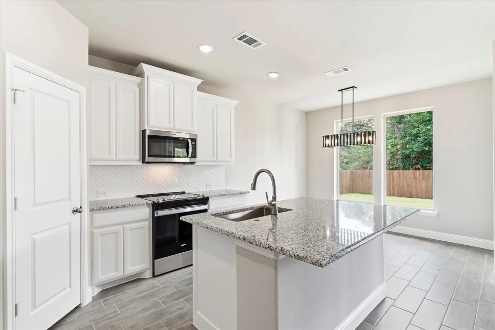 2110 Briarwood Drive Bridgeport, TX 76426