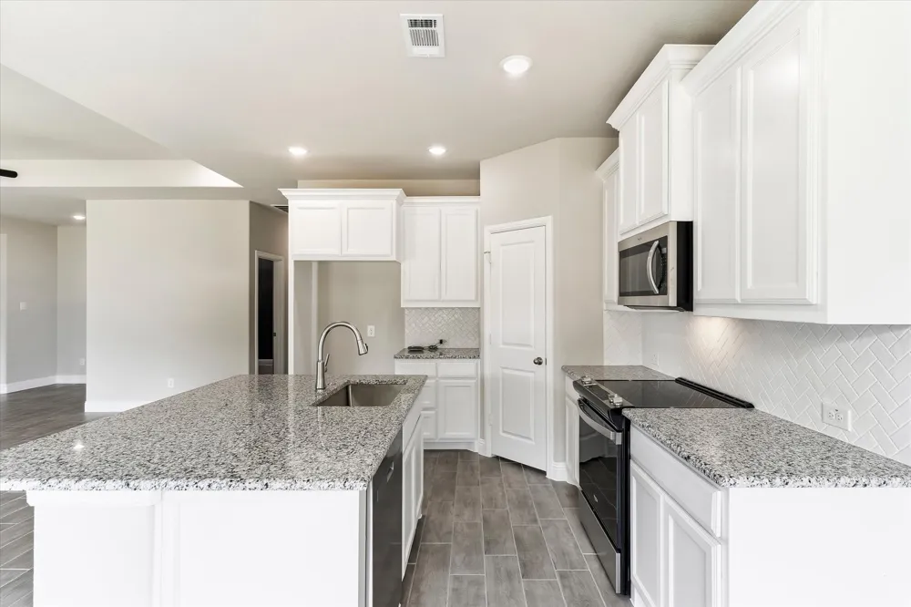 2110 Briarwood Drive Bridgeport, TX 76426