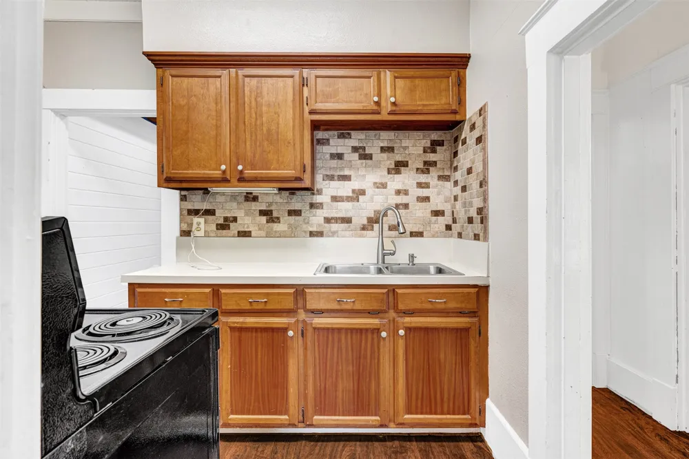 4004 Washington Street Greenville, TX 75401