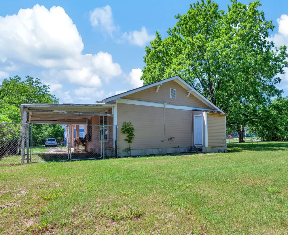4004 Washington Street Greenville, TX 75401