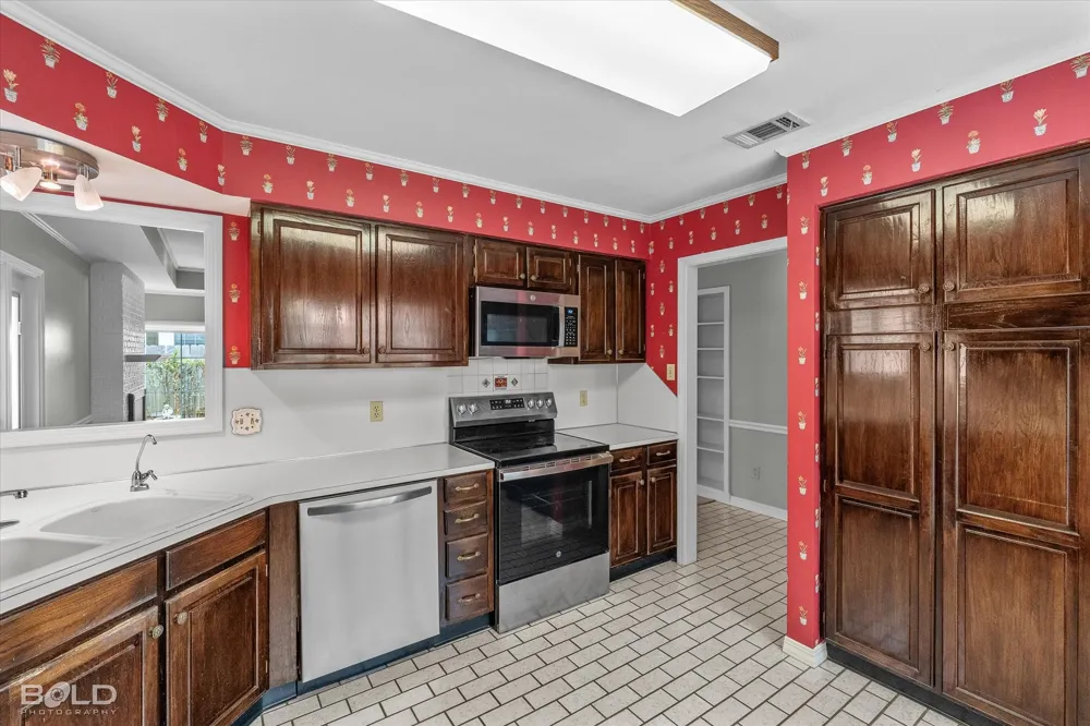 71 Colony Bend Shreveport, LA 71115