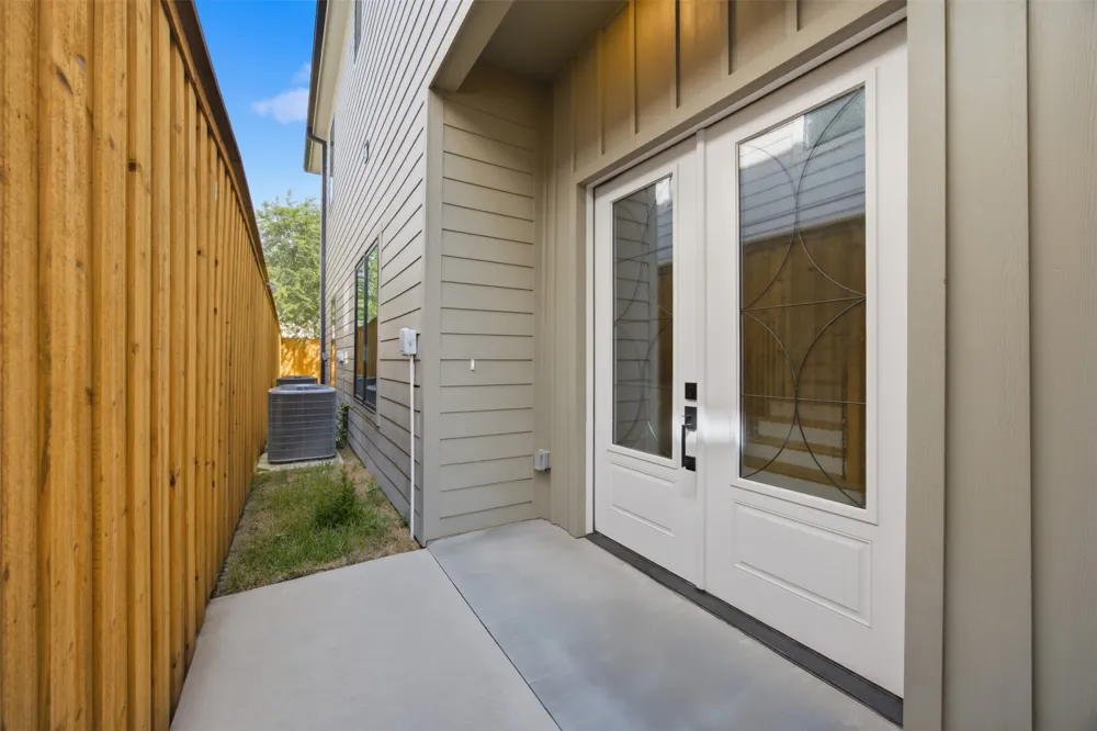4617 Rusk Avenue Dallas, TX 75204