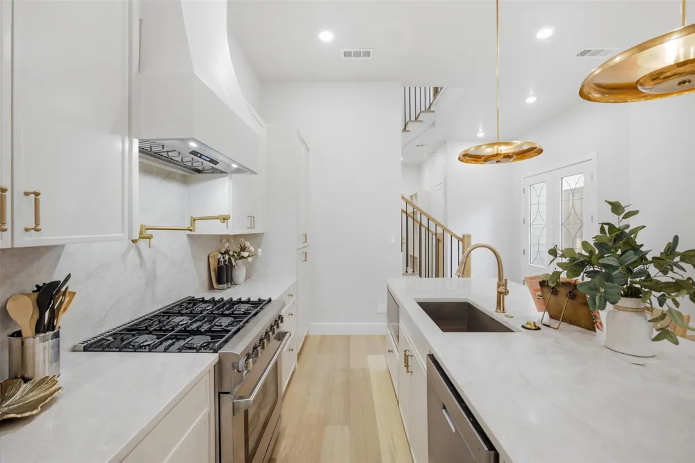 4617 Rusk Avenue Dallas, TX 75204